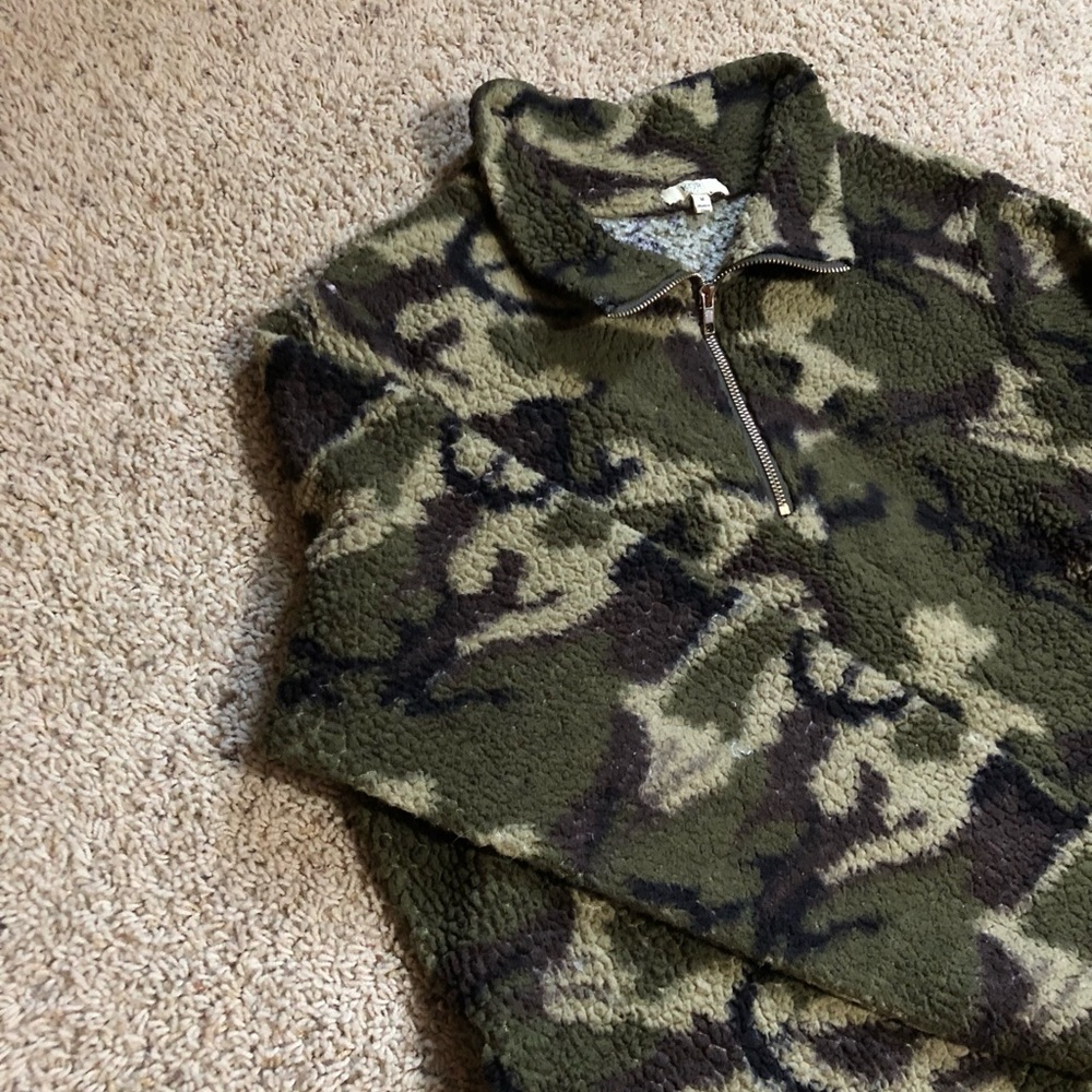 Fleece Camo Loose Fit Quarter Zip